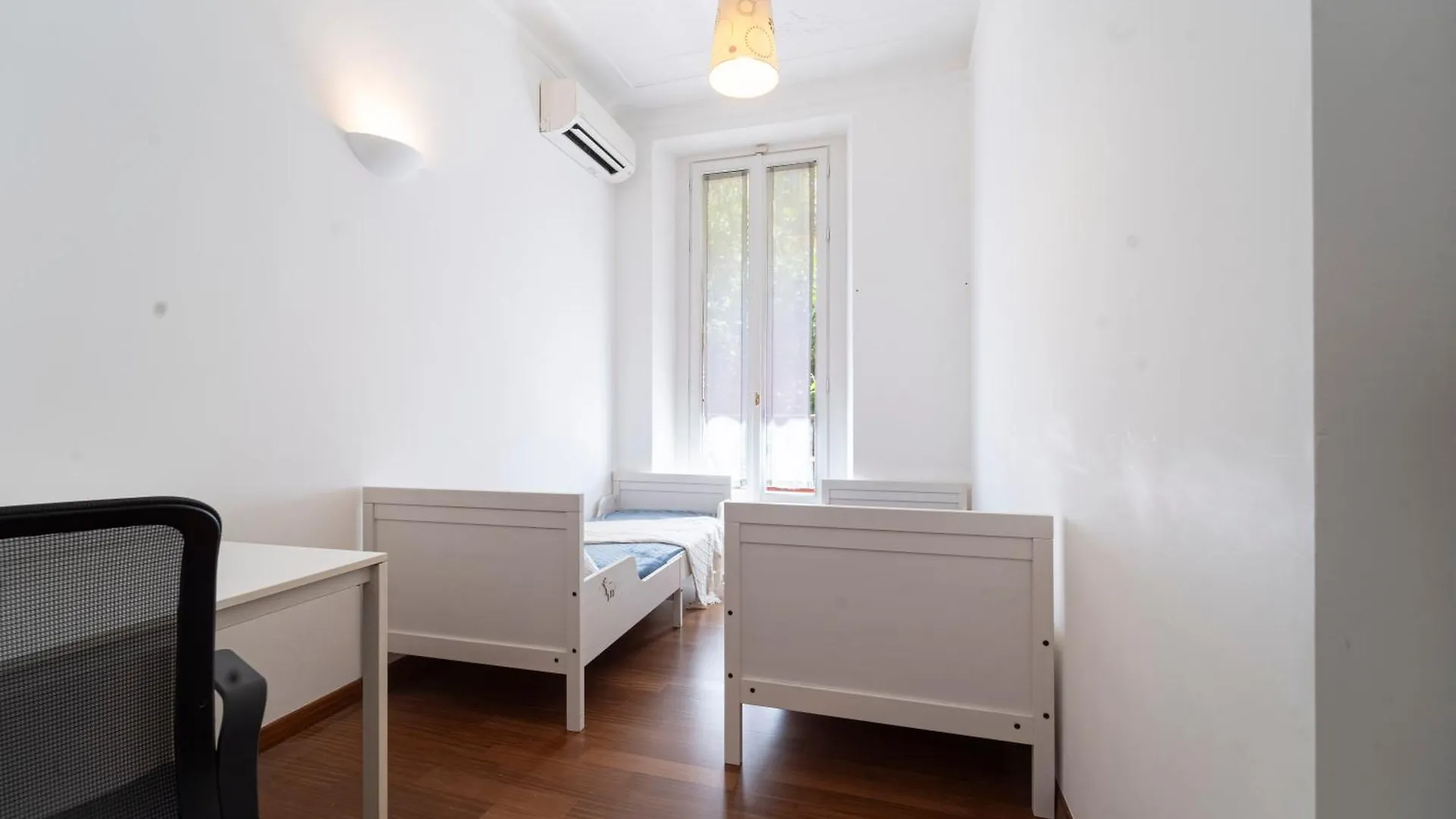 Luxury Apartment In Central Station - Pergolesi 24 Milan