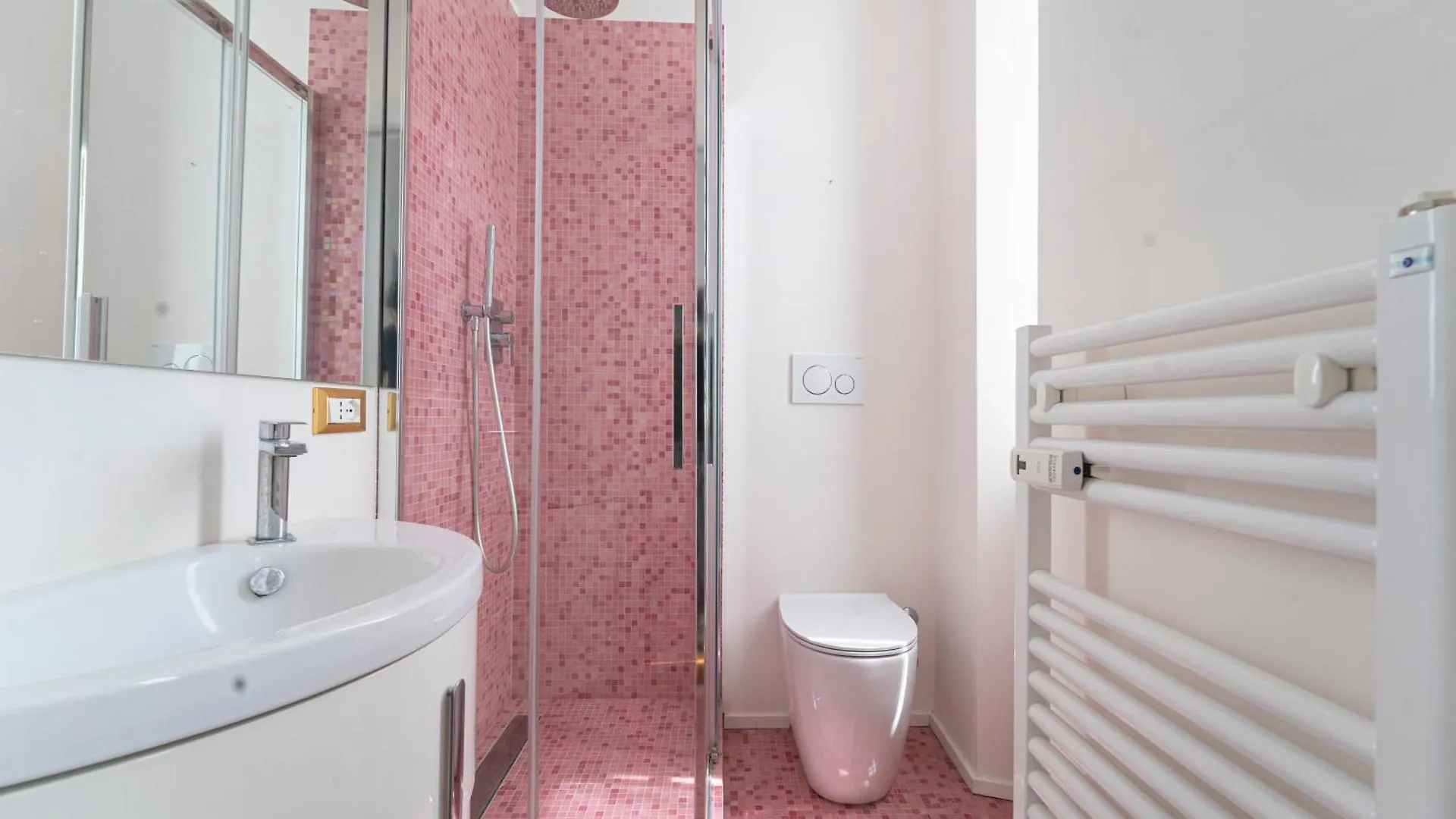 Luxury Apartment In Central Station - Pergolesi 24 Milan