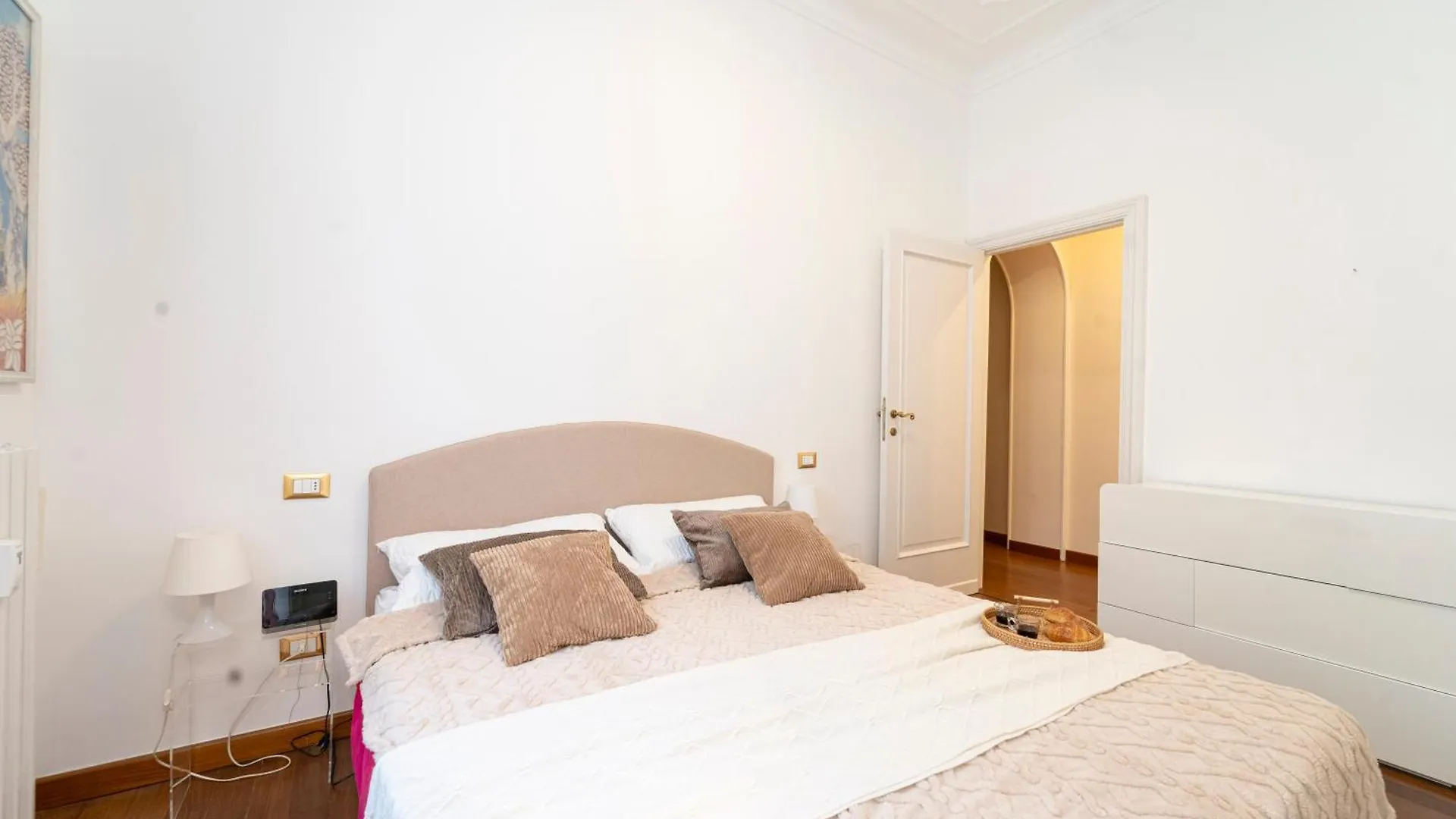Luxury Apartment In Central Station - Pergolesi 24 Milan