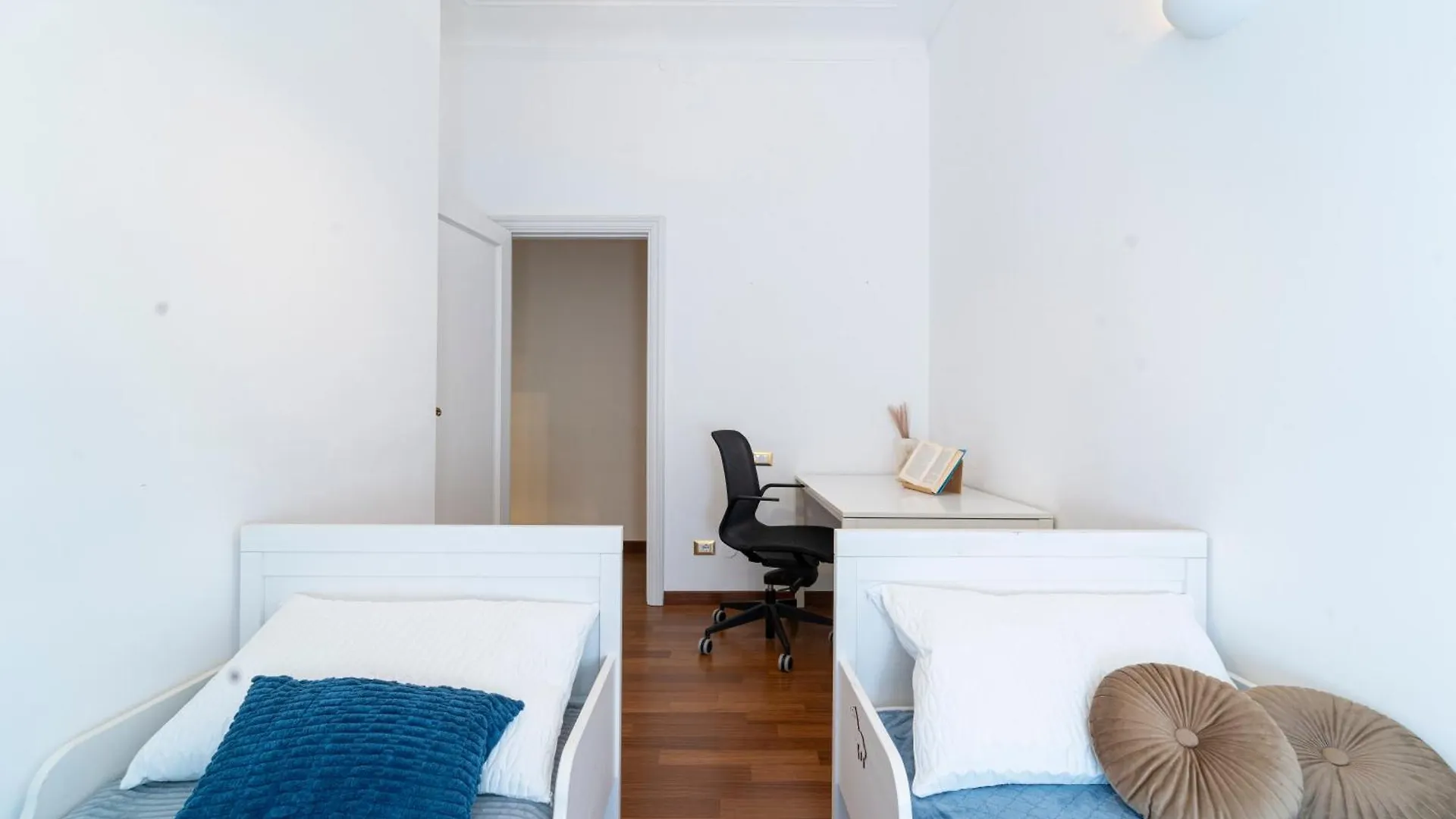 Luxury Apartment In Central Station - Pergolesi 24 Milão